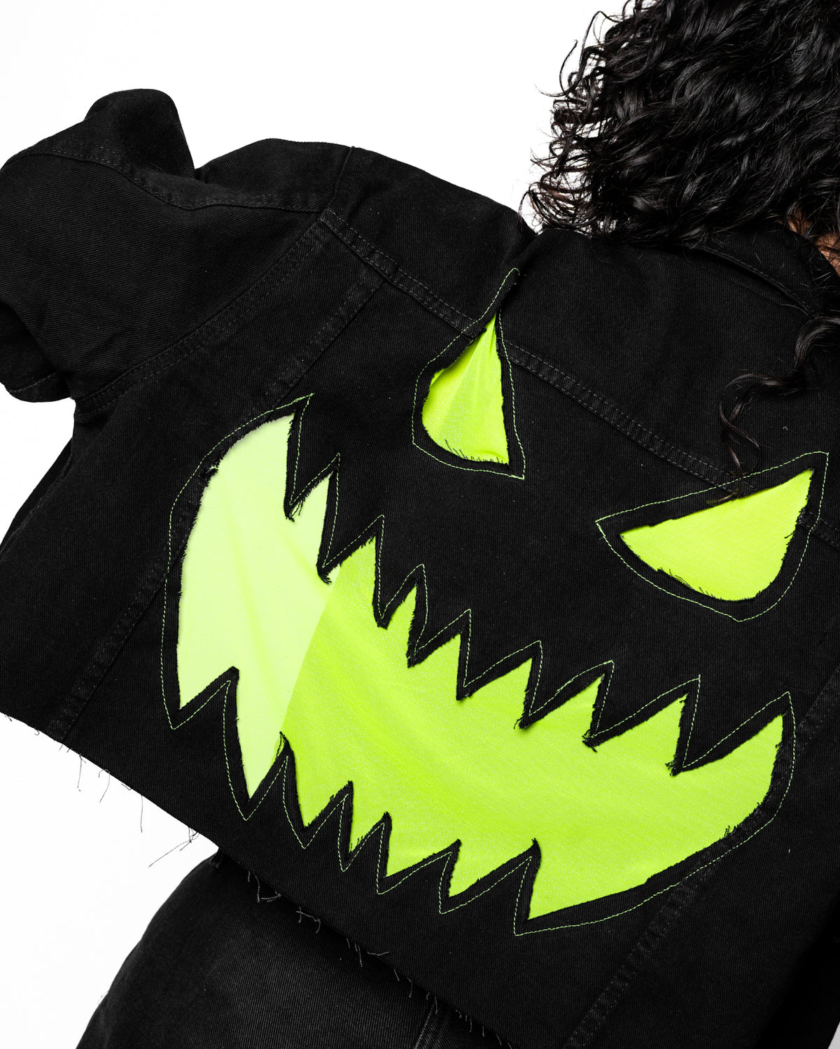 THE MESH JACKET-O-LANTERN