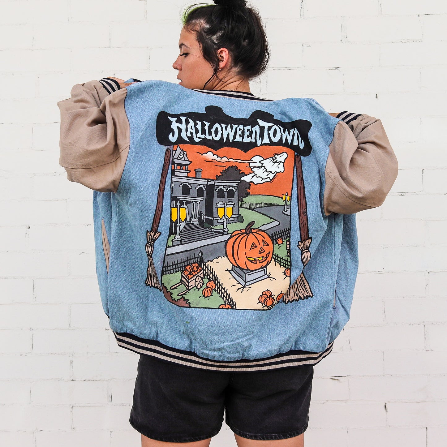 THE HALLOWEENTOWN JACKET (L)