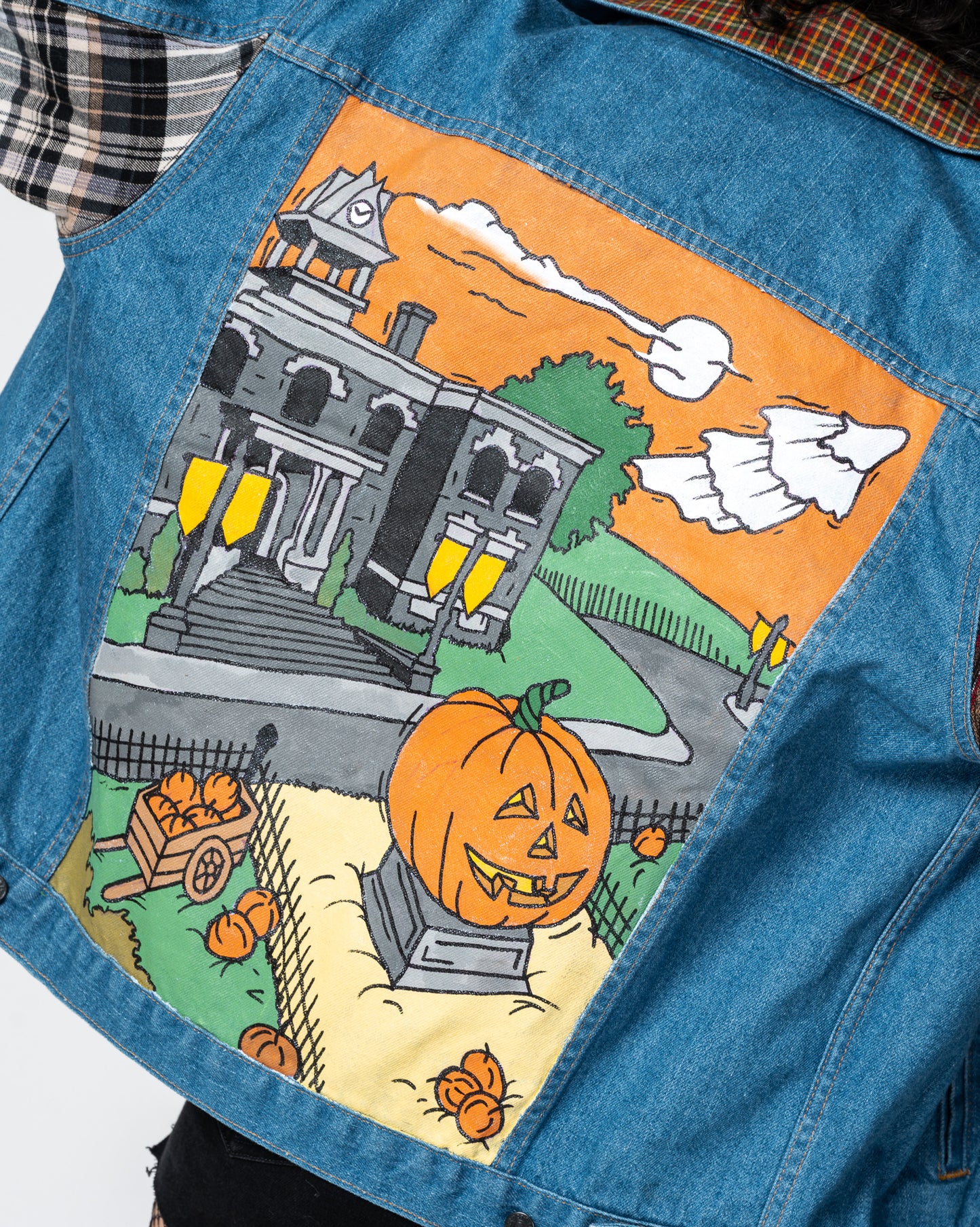 THE HALLOWEENTOWN PLAID JACKET