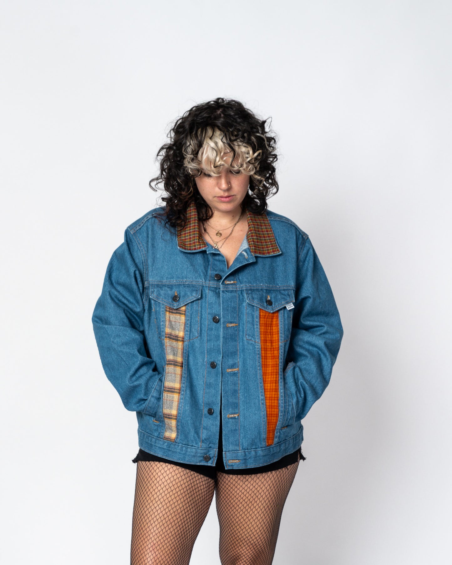 THE HALLOWEENTOWN PLAID JACKET