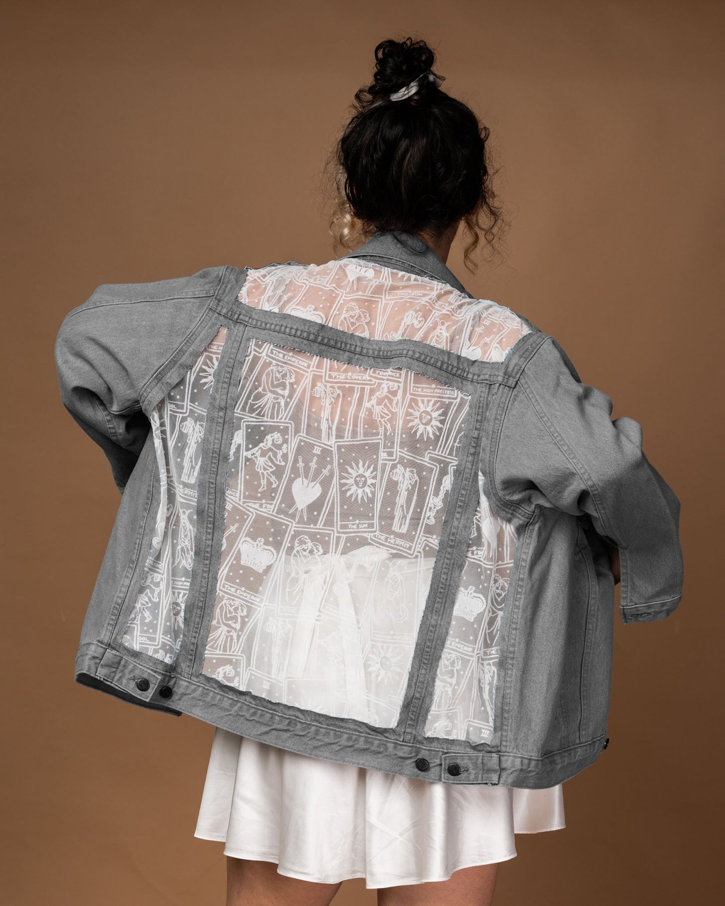 THE WHITE TAROT JACKET (PREORDER)