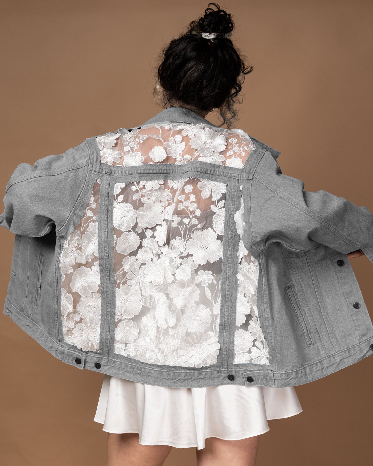 THE WONDERLAND JACKET (PREORDER)