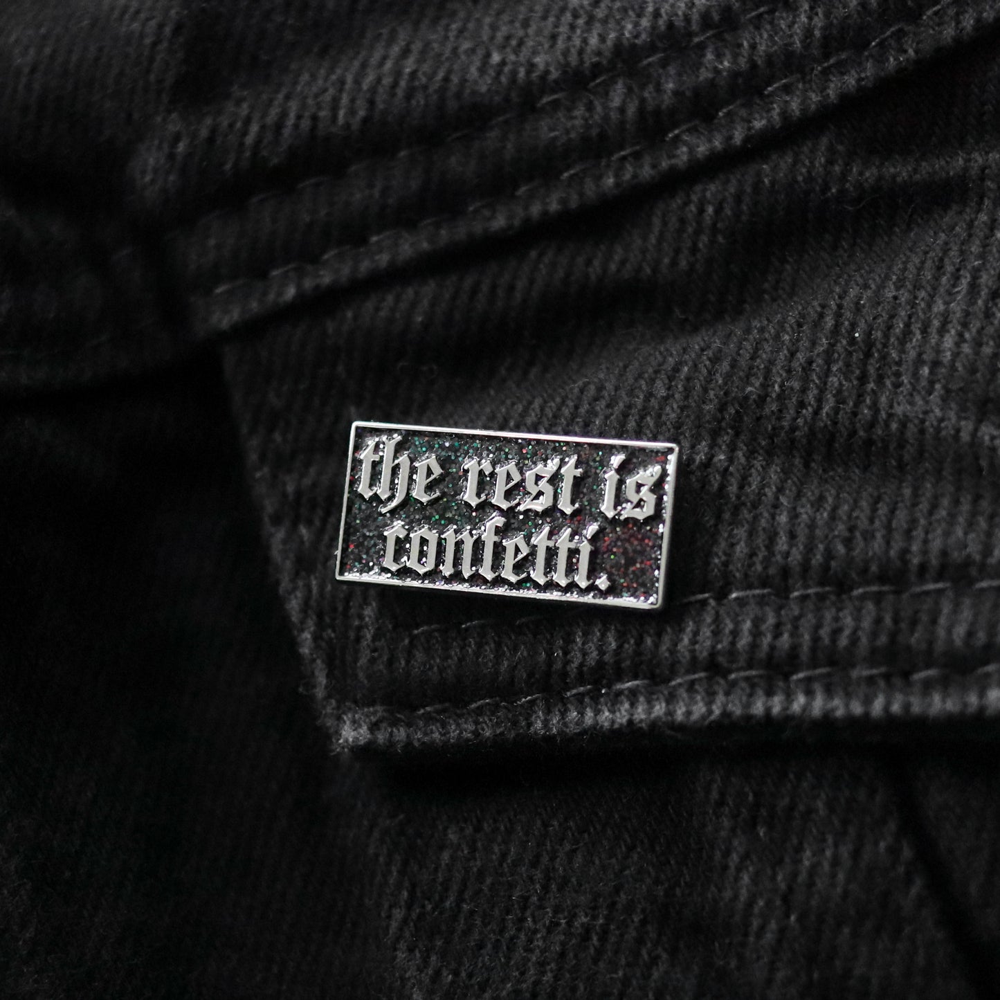 CONFETTI PIN