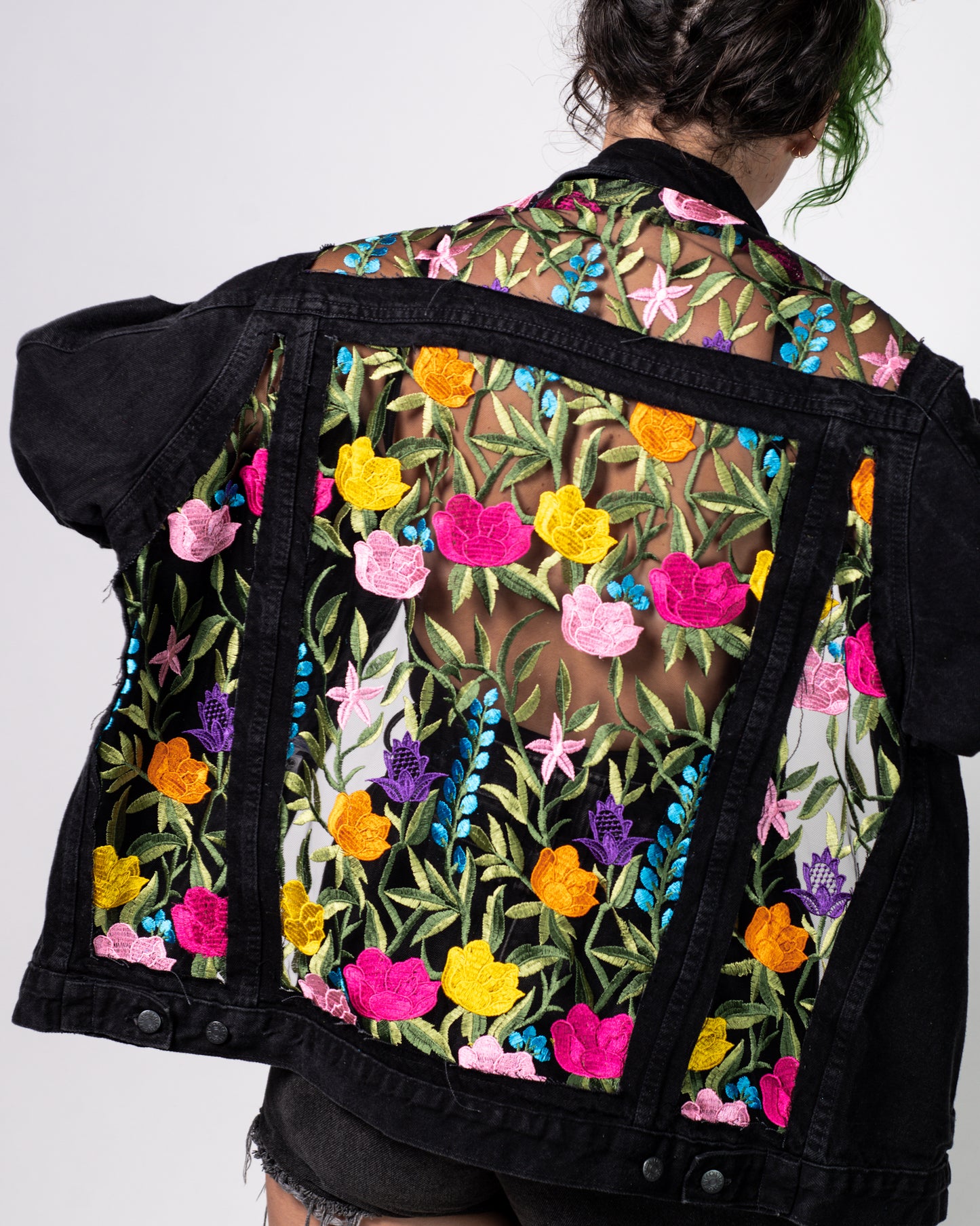 THE VIBRANT BLOSSOMS JACKET (PREORDER)